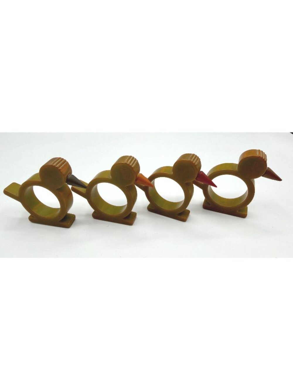 Bakelite Bird Napkin Rings Holders Set Of 4 Multicolor Beaks Vintage MCM Tested